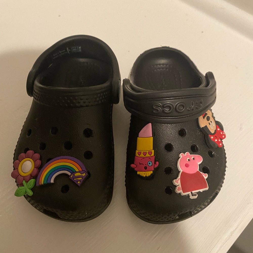 Crocs